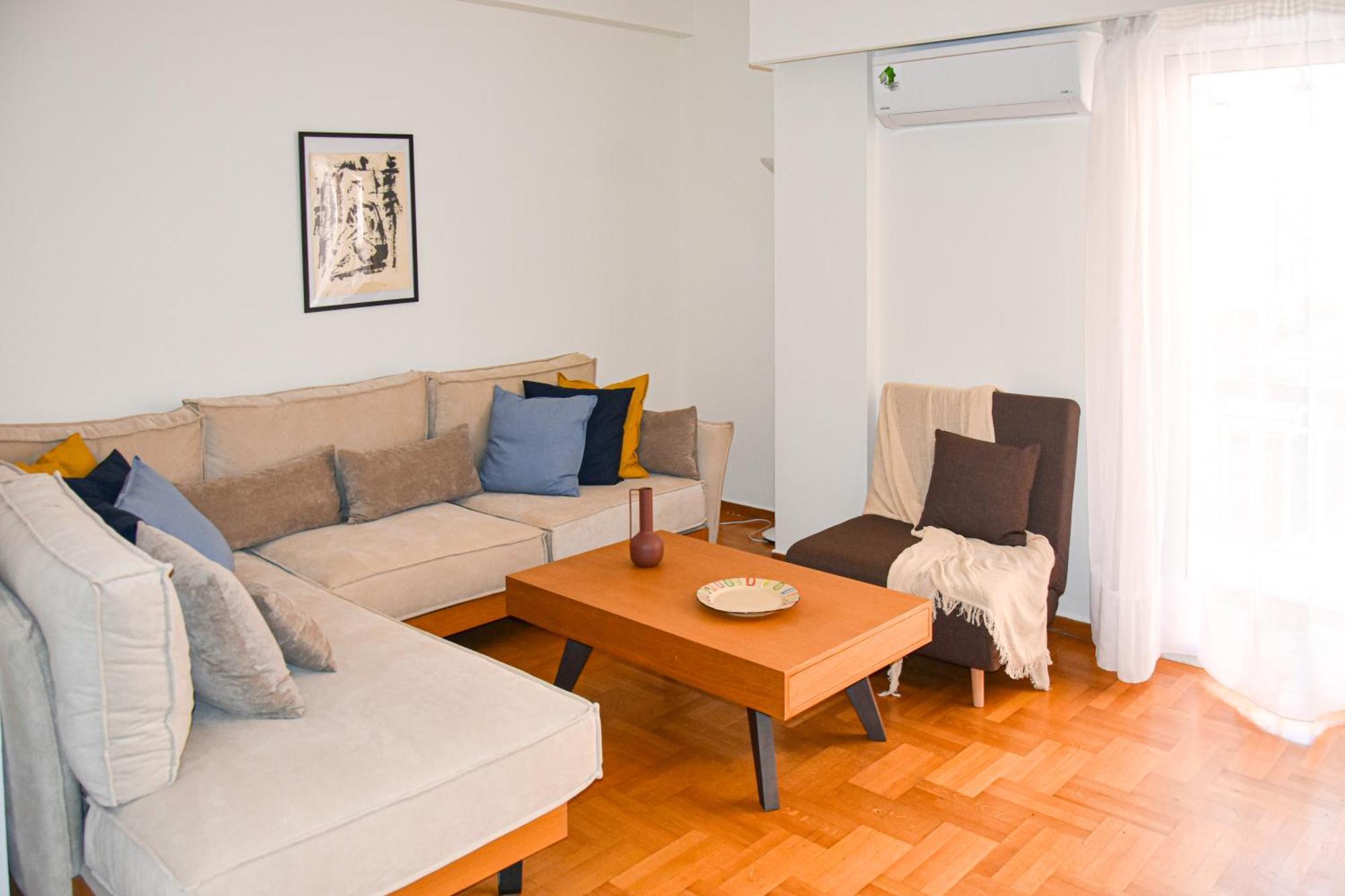 Spacious Modern Apartment In Pagkrati Athen Exterior foto